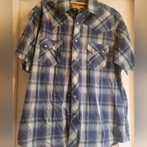 Mens Medium Wrangler button up